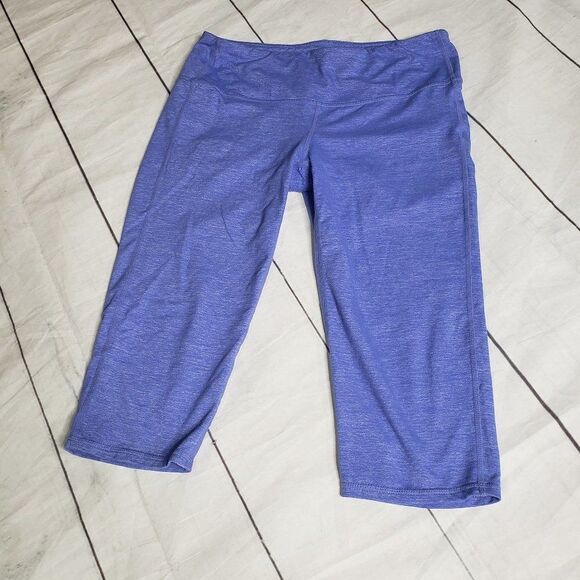 Athleta Quest Chaturanga crop medium periwinkle - Picture 2 of 6